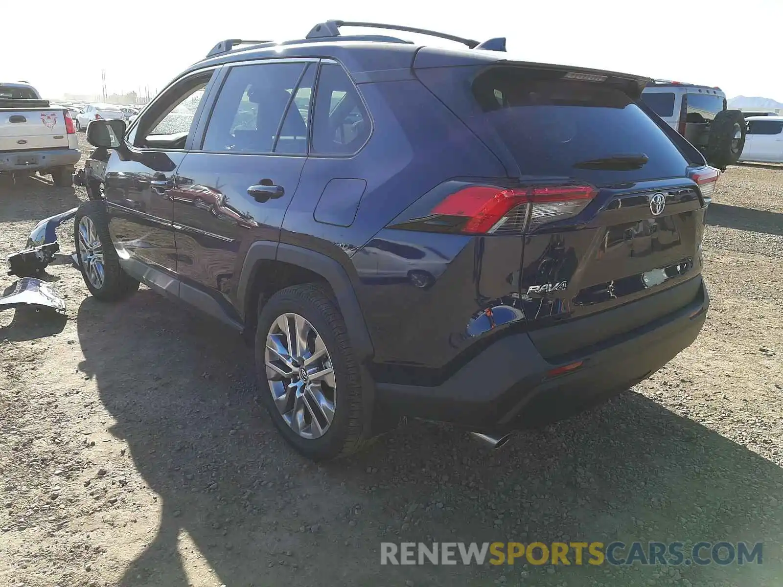 3 Photograph of a damaged car 2T3C1RFV9LW060456 TOYOTA RAV4 2020