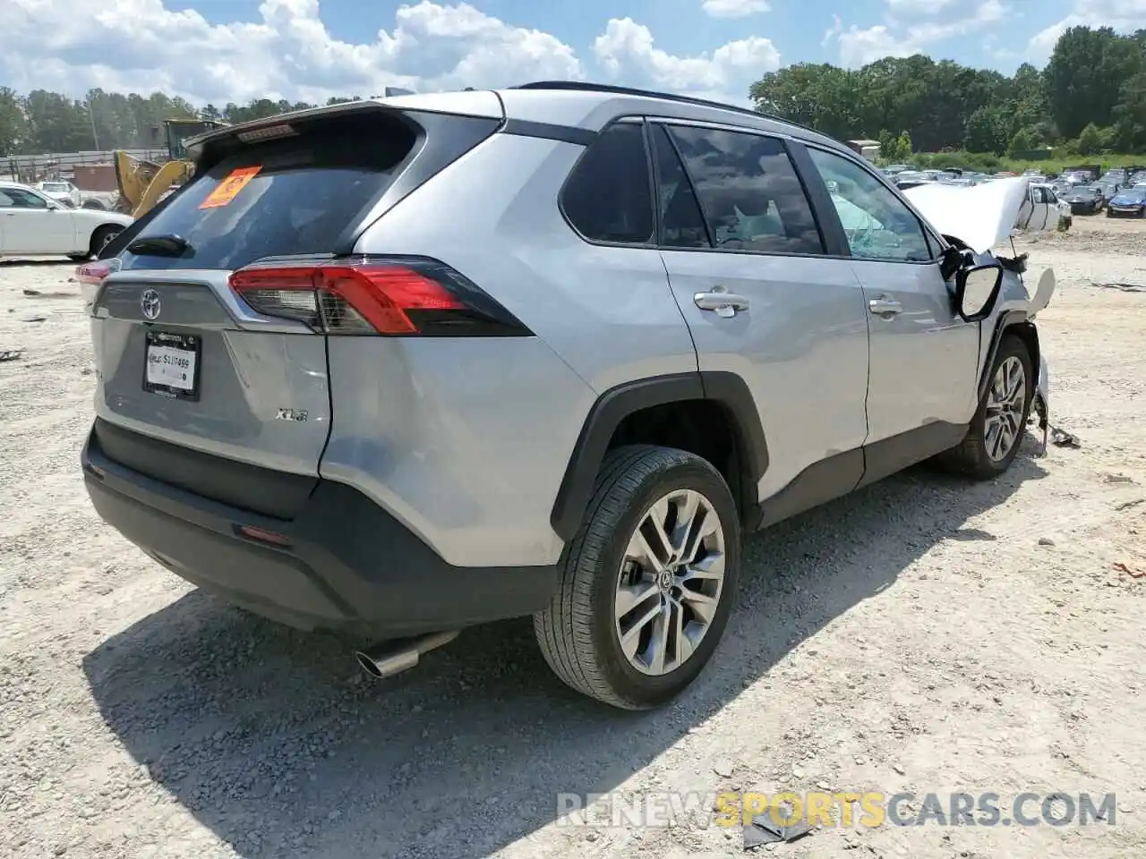 4 Photograph of a damaged car 2T3C1RFV9LW065625 TOYOTA RAV4 2020