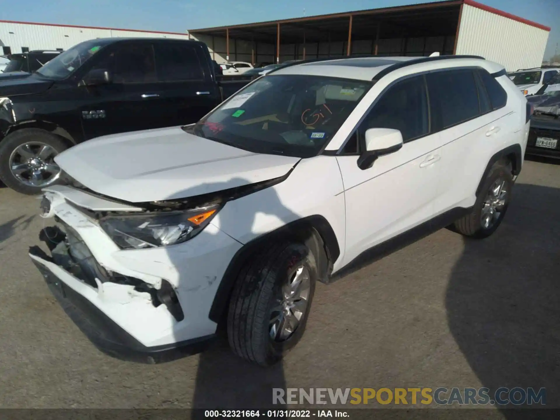 2 Photograph of a damaged car 2T3C1RFV9LW076687 TOYOTA RAV4 2020