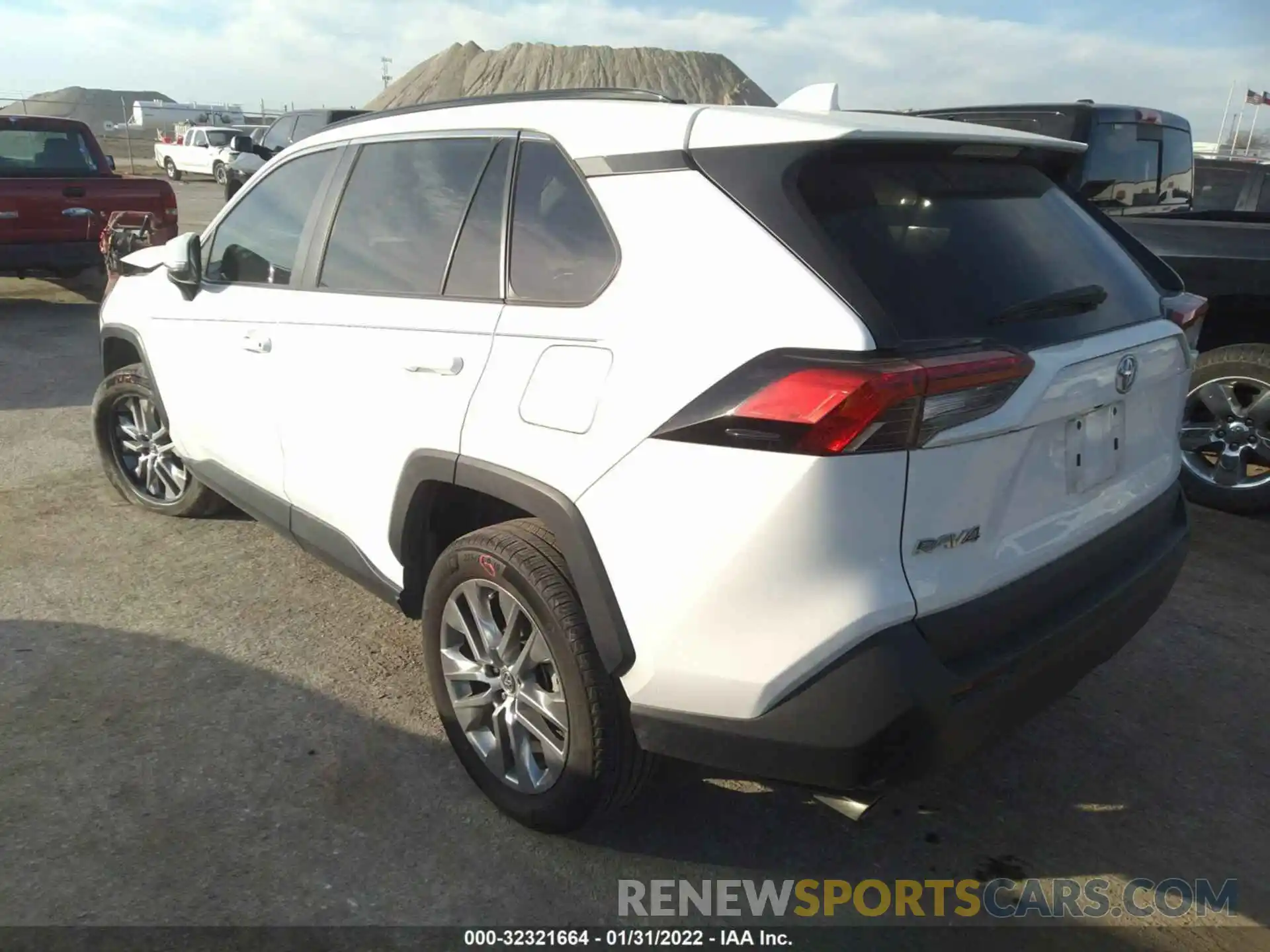 3 Photograph of a damaged car 2T3C1RFV9LW076687 TOYOTA RAV4 2020