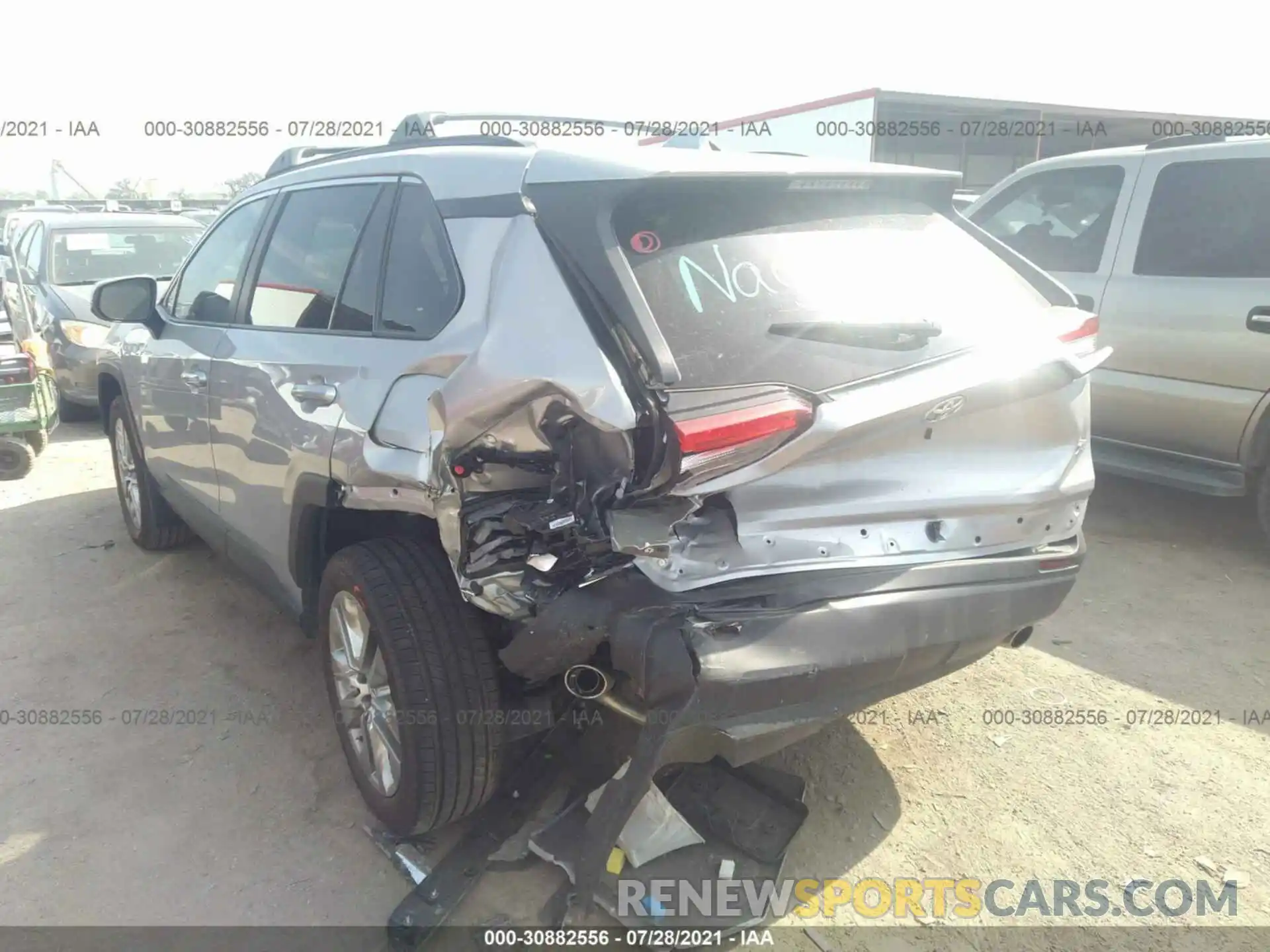 6 Photograph of a damaged car 2T3C1RFV9LW082747 TOYOTA RAV4 2020