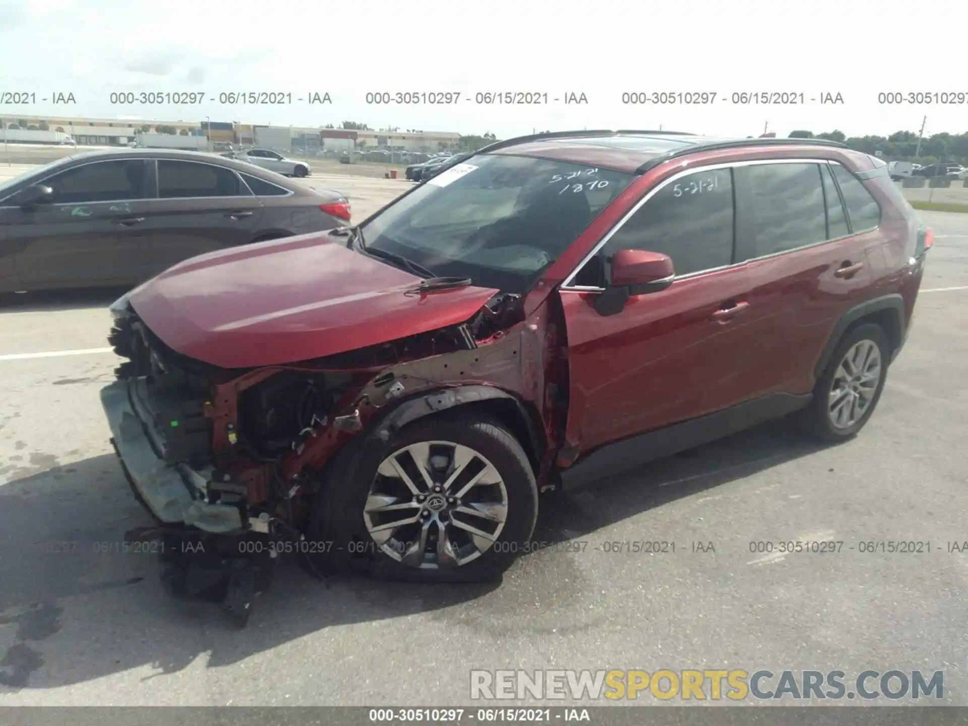 6 Photograph of a damaged car 2T3C1RFVXLC041870 TOYOTA RAV4 2020