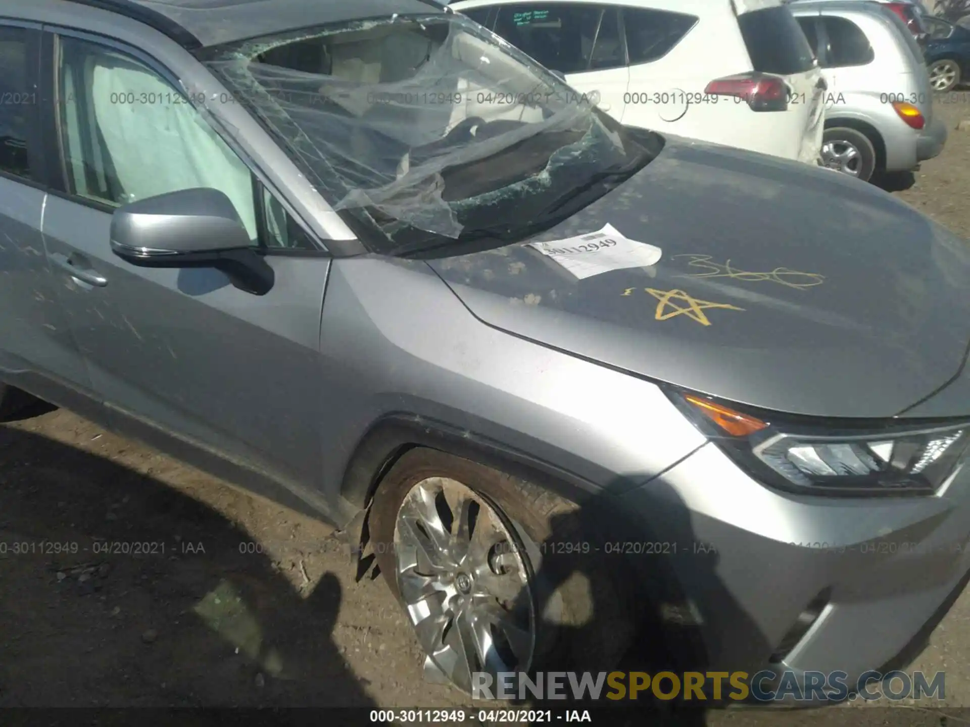 6 Photograph of a damaged car 2T3C1RFVXLC084704 TOYOTA RAV4 2020