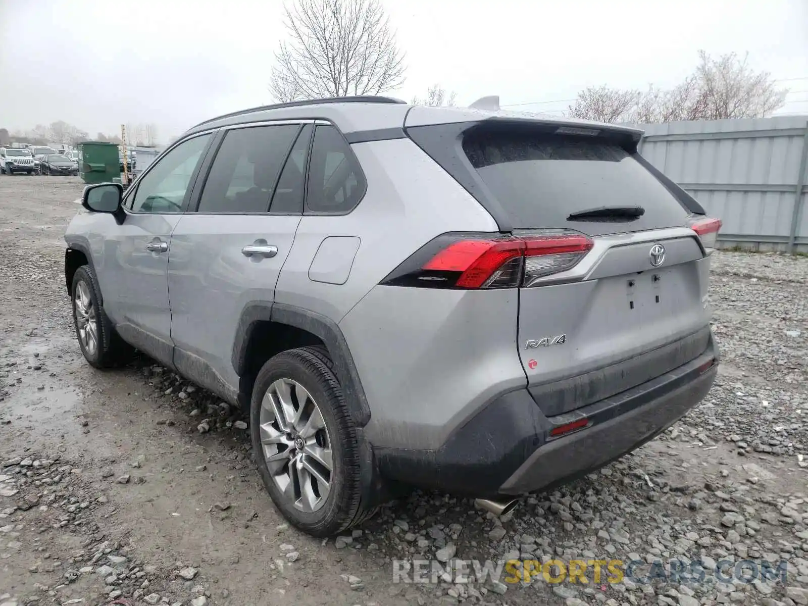 3 Фотография поврежденного автомобиля 2T3D1RFV2LW091181 TOYOTA RAV4 2020