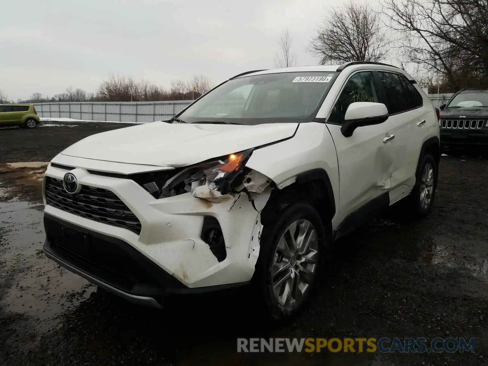 2 Photograph of a damaged car 2T3D1RFVXLC097473 TOYOTA RAV4 2020