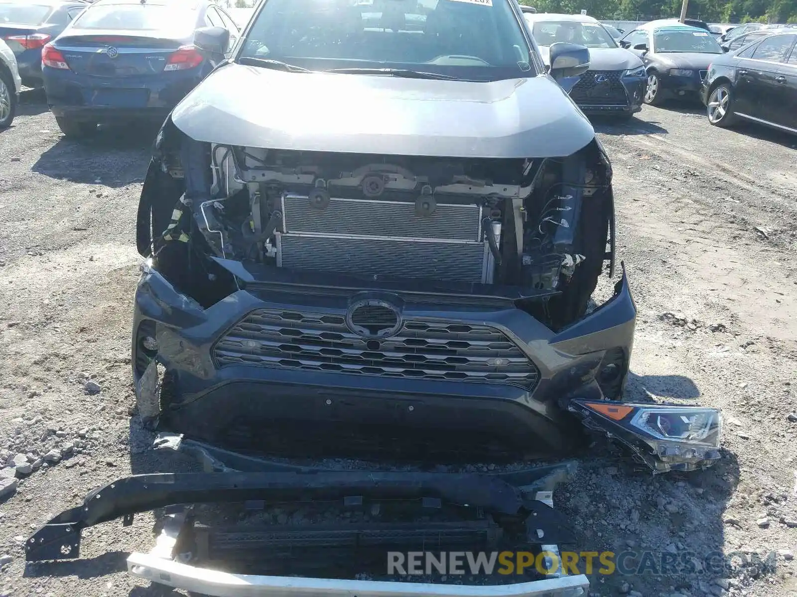 9 Photograph of a damaged car 2T3DWRFV0LW053563 TOYOTA RAV4 2020