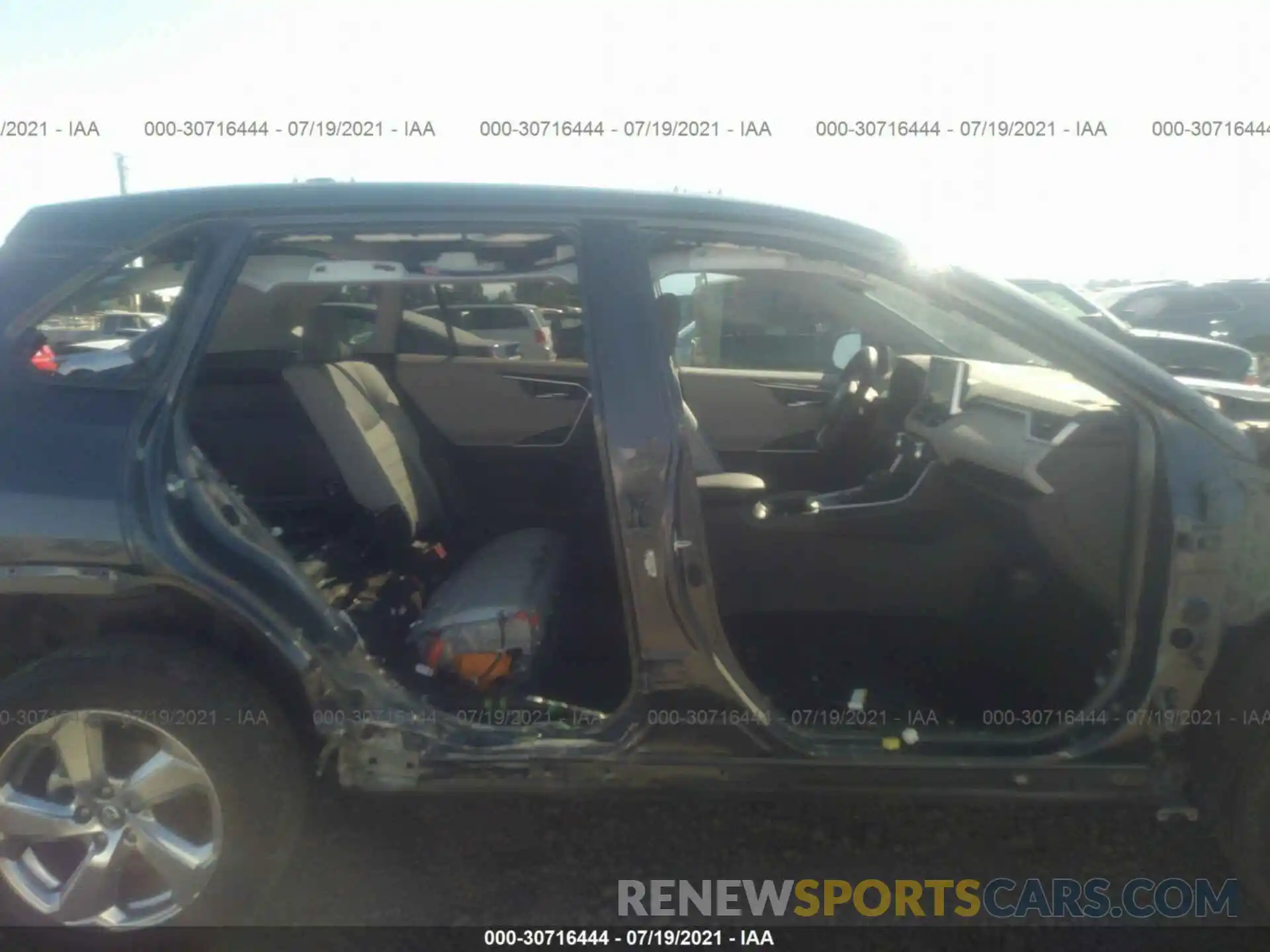 6 Photograph of a damaged car 2T3DWRFV0LW076292 TOYOTA RAV4 2020