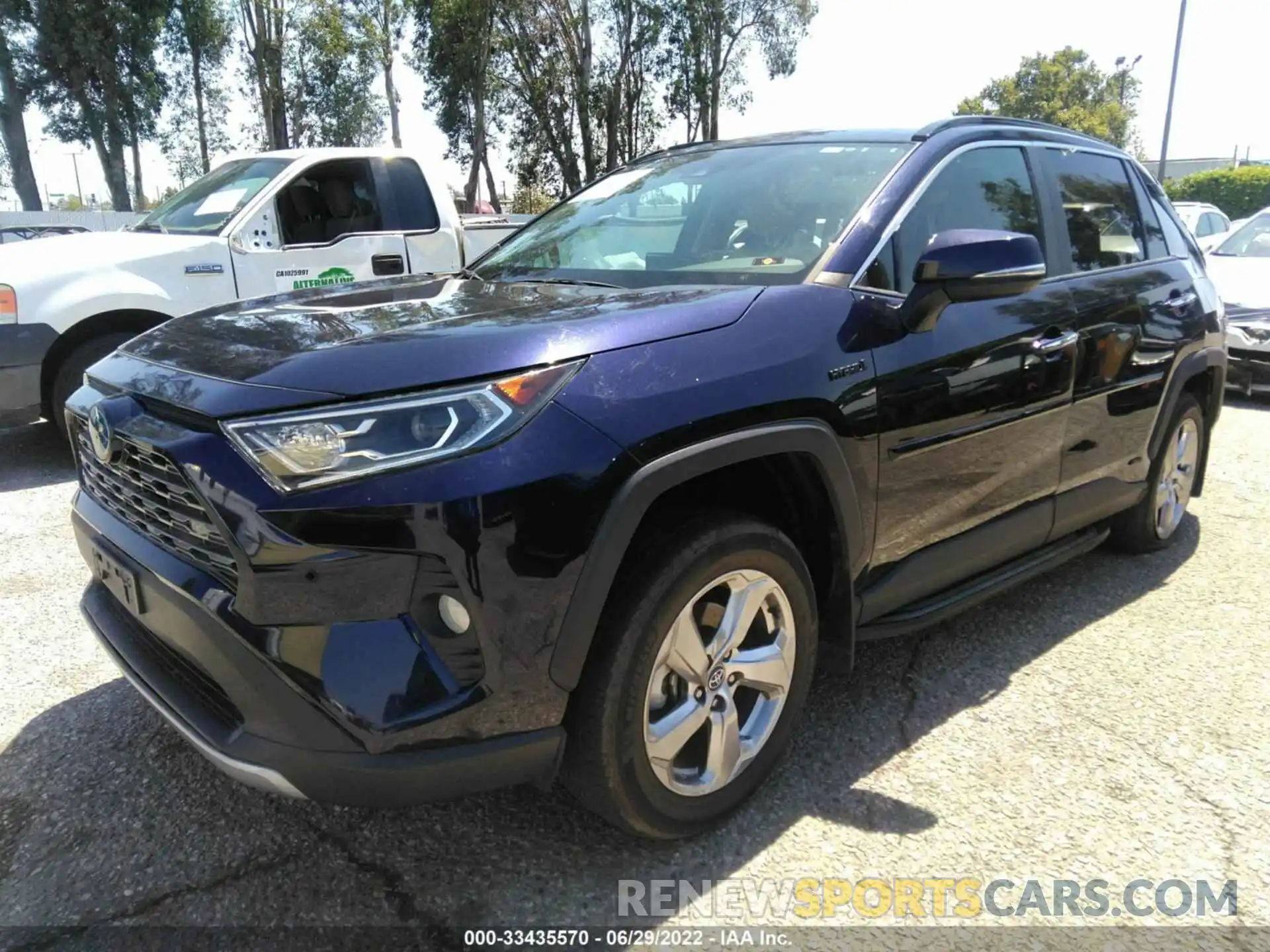 2 Photograph of a damaged car 2T3DWRFV1LW076057 TOYOTA RAV4 2020