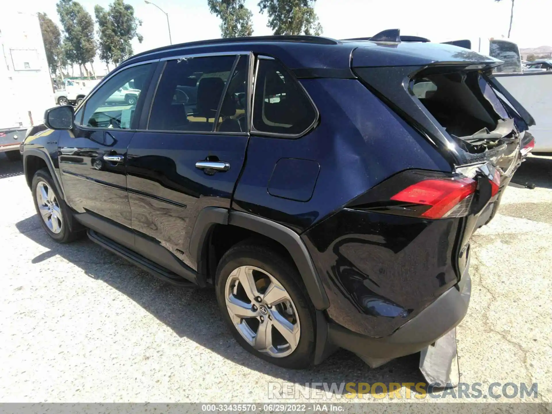 3 Photograph of a damaged car 2T3DWRFV1LW076057 TOYOTA RAV4 2020