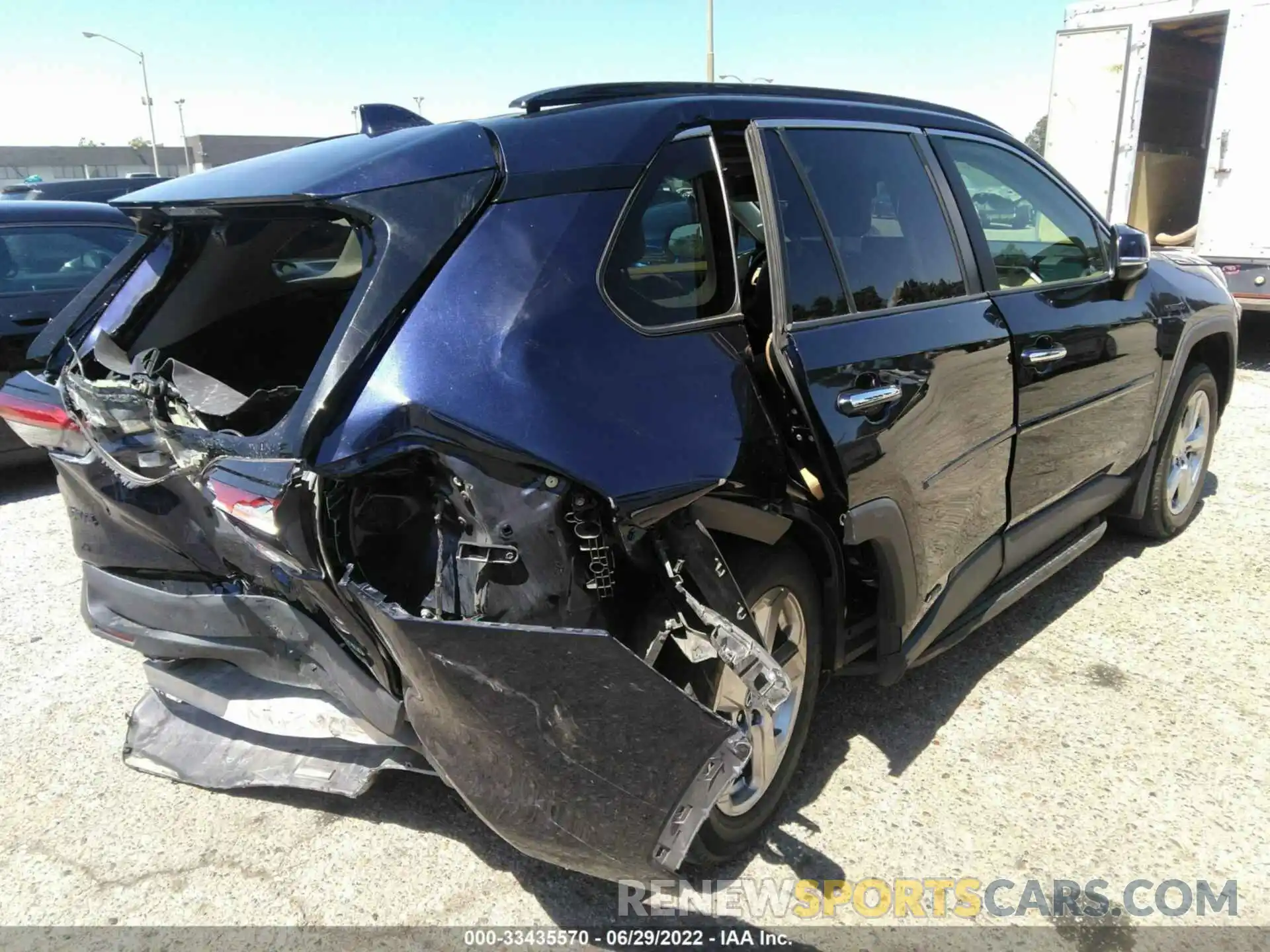 4 Photograph of a damaged car 2T3DWRFV1LW076057 TOYOTA RAV4 2020