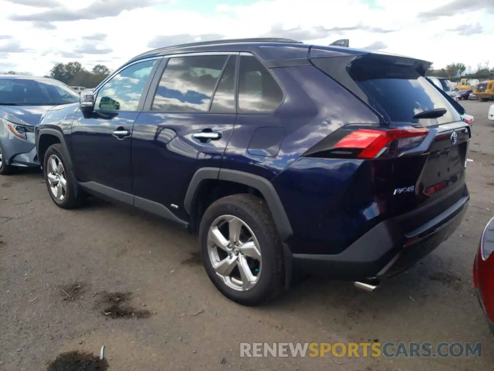 3 Photograph of a damaged car 2T3DWRFV2LW047943 TOYOTA RAV4 2020