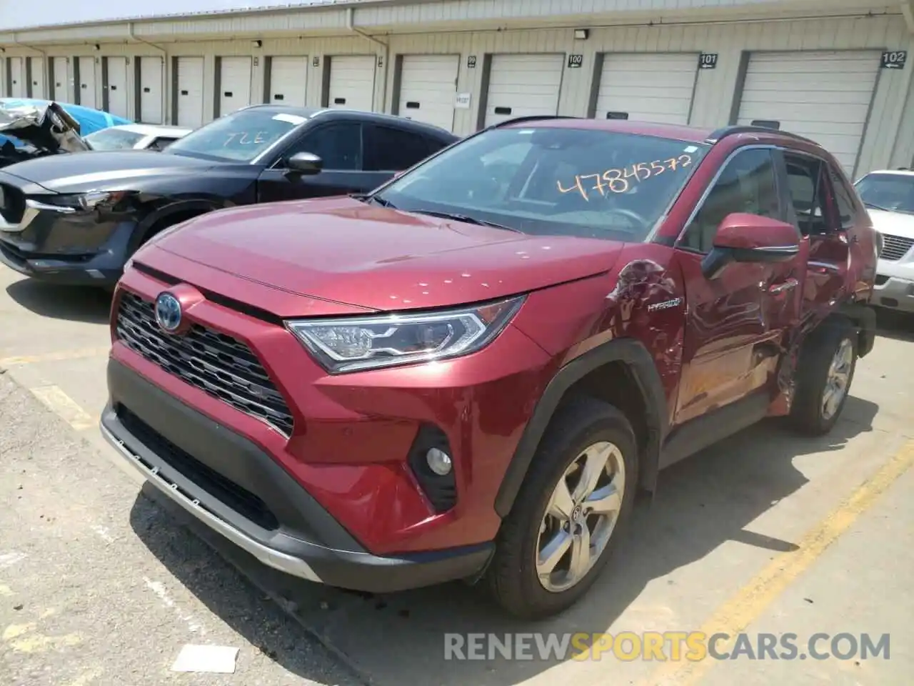 2 Photograph of a damaged car 2T3DWRFV2LW073815 TOYOTA RAV4 2020