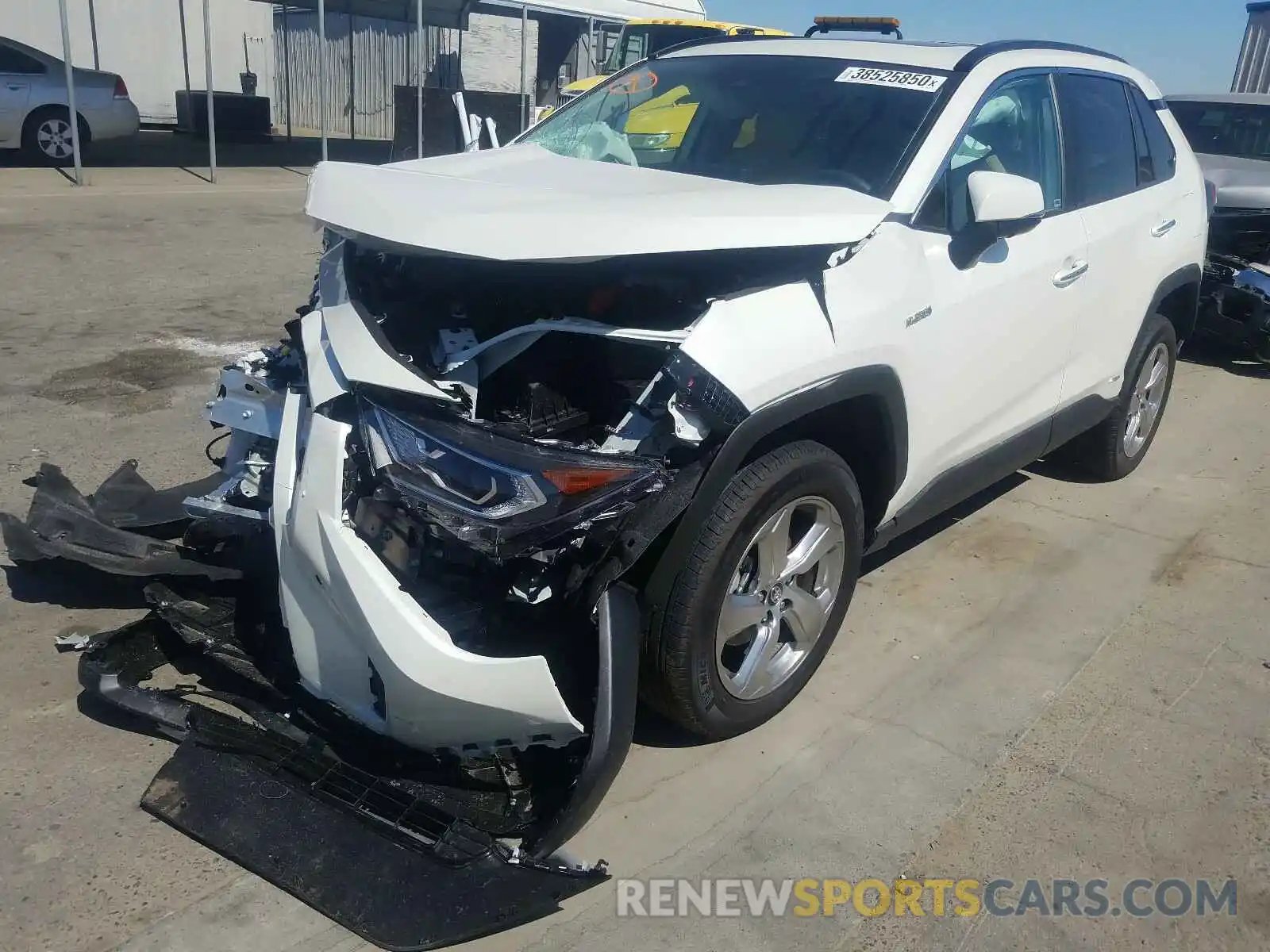 2 Photograph of a damaged car 2T3DWRFV3LW076027 TOYOTA RAV4 2020