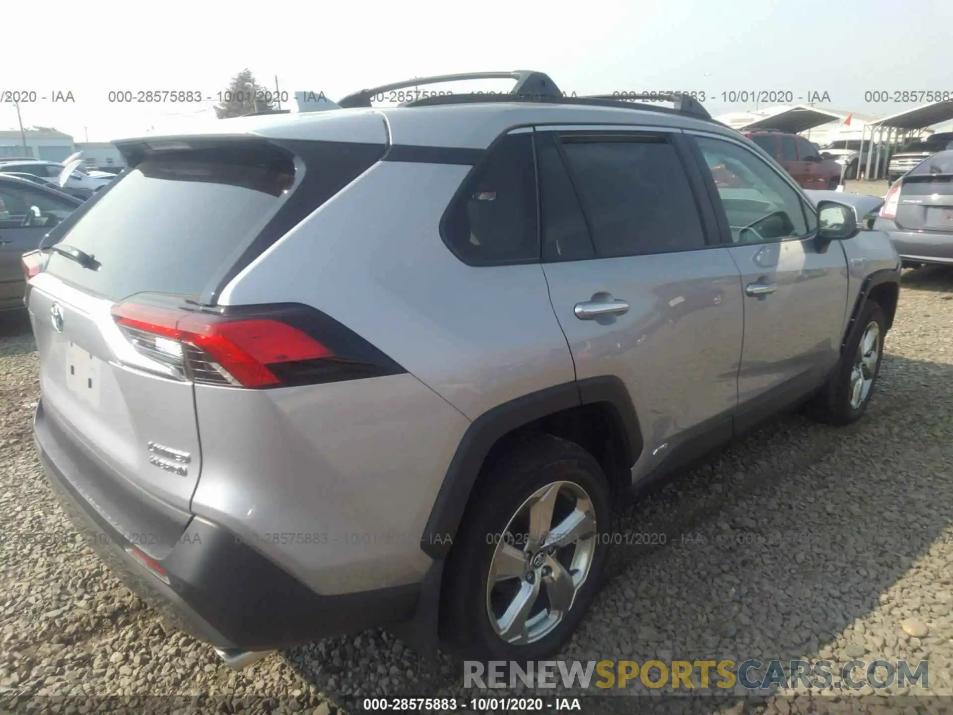 4 Photograph of a damaged car 2T3DWRFV5LW048049 TOYOTA RAV4 2020