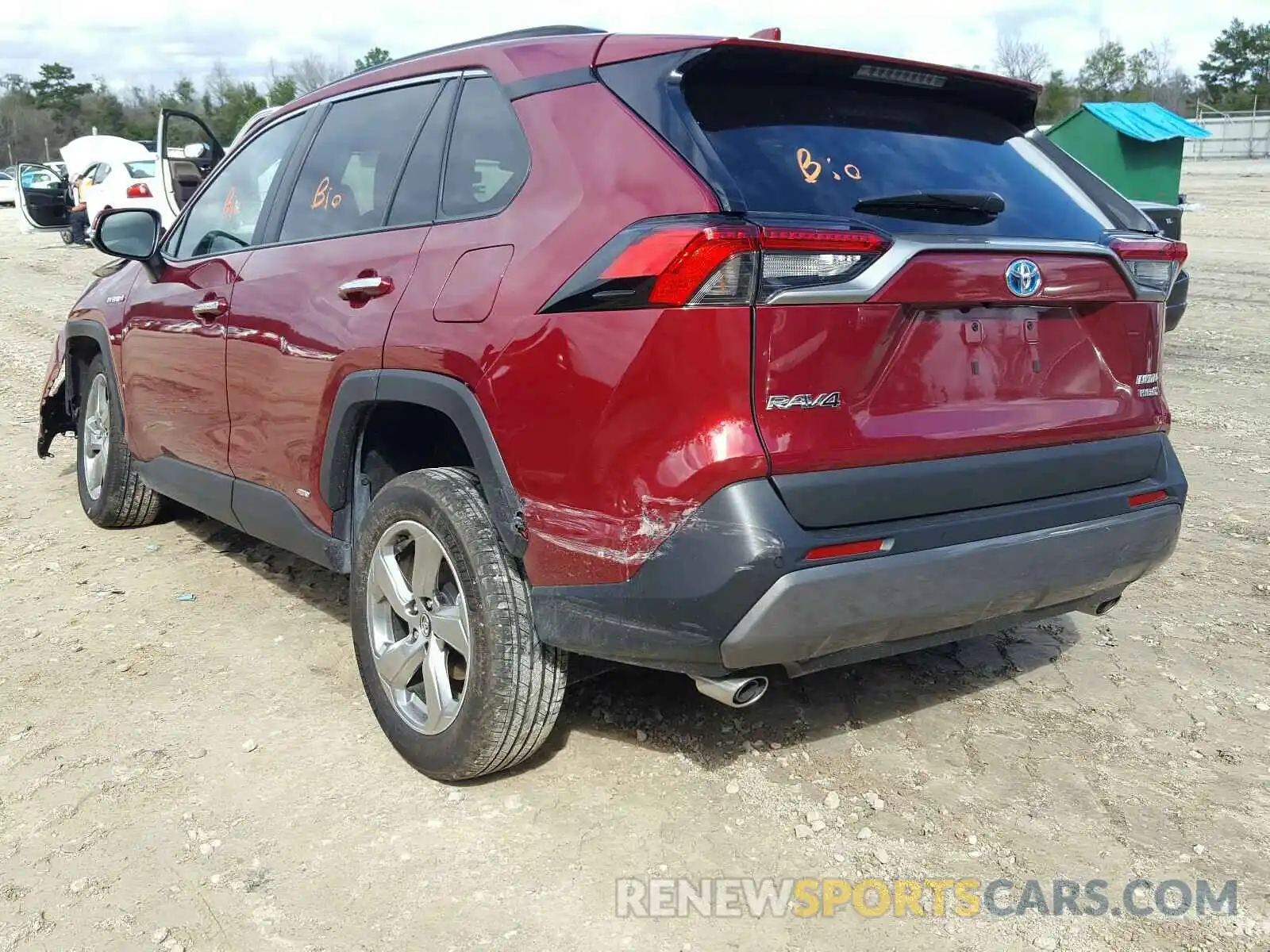 3 Photograph of a damaged car 2T3DWRFV5LW060119 TOYOTA RAV4 2020