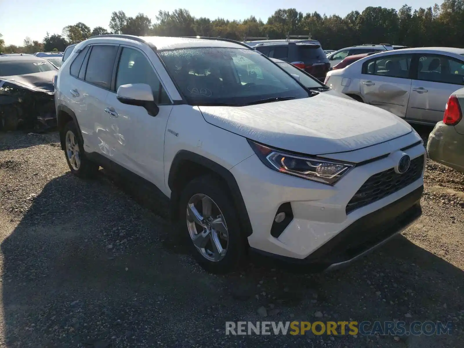 1 Photograph of a damaged car 2T3DWRFV6LW063949 TOYOTA RAV4 2020