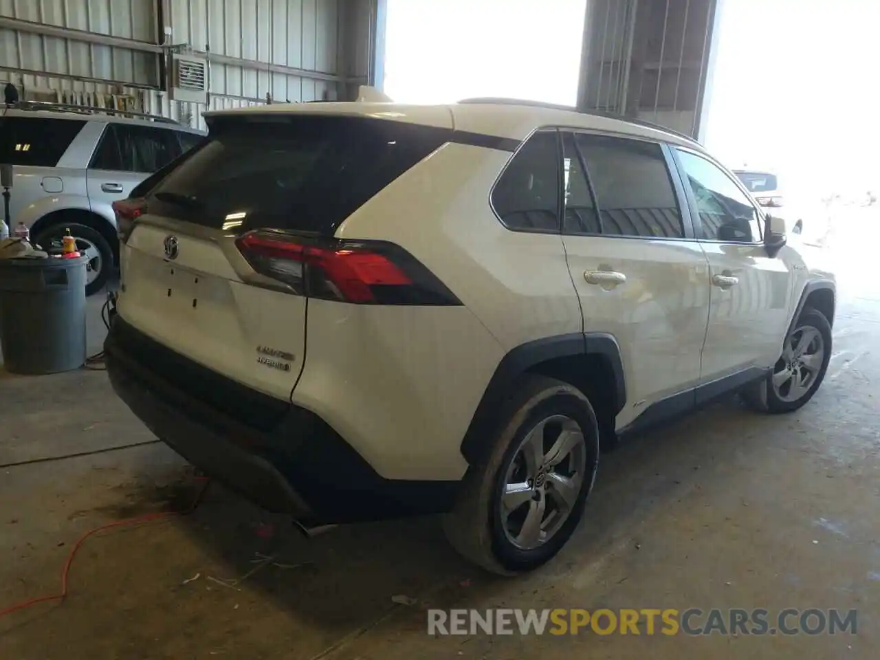 4 Photograph of a damaged car 2T3DWRFV6LW064051 TOYOTA RAV4 2020