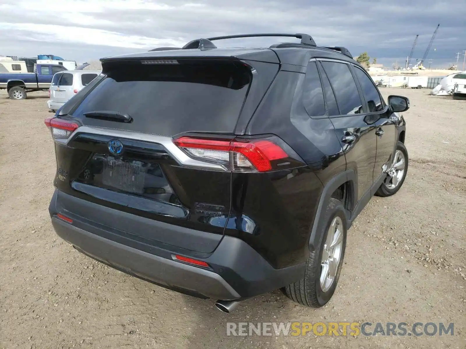 4 Photograph of a damaged car 2T3DWRFV7LW083966 TOYOTA RAV4 2020