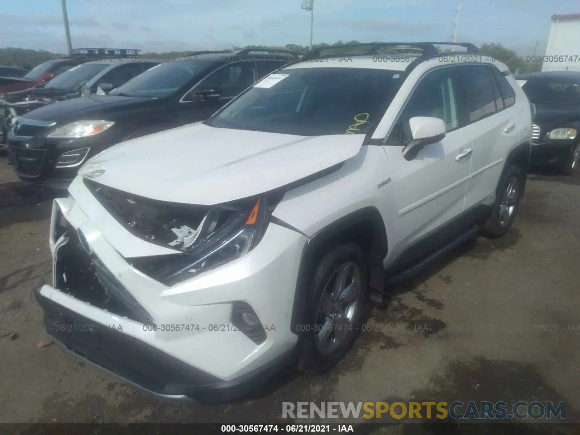 2 Photograph of a damaged car 2T3DWRFV8LW048353 TOYOTA RAV4 2020