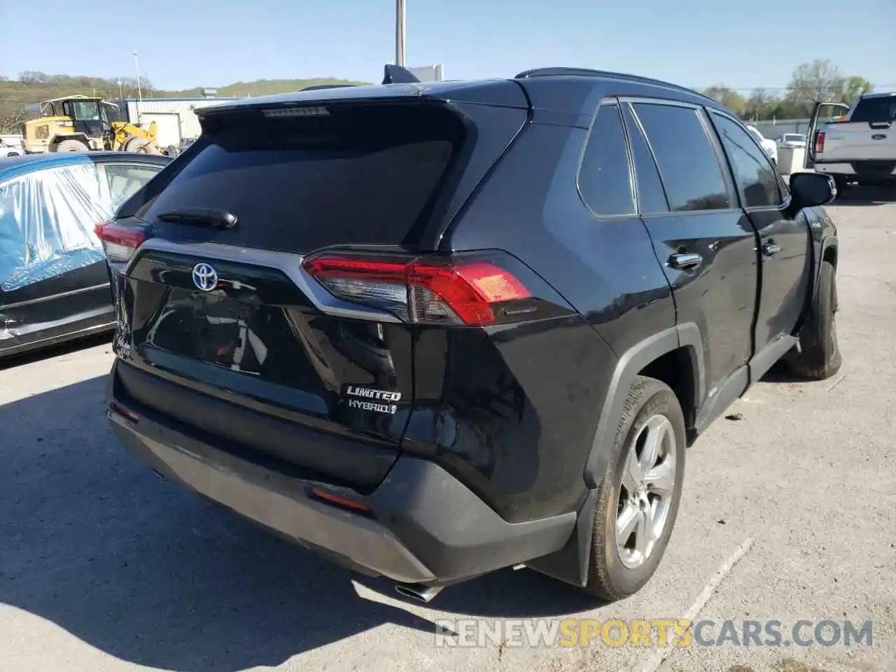 4 Photograph of a damaged car 2T3DWRFV8LW055299 TOYOTA RAV4 2020