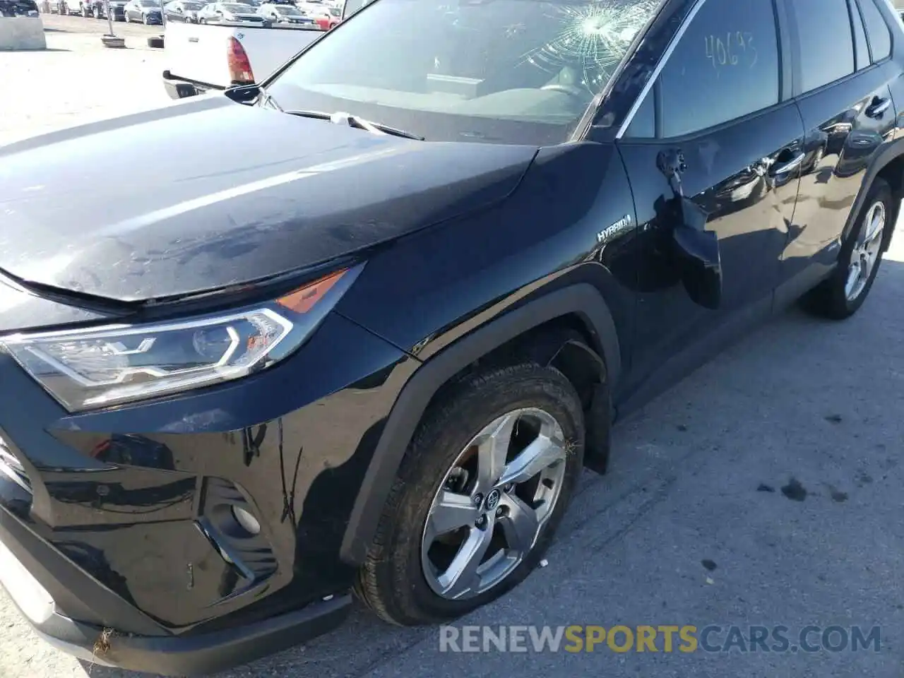 9 Photograph of a damaged car 2T3DWRFV8LW055299 TOYOTA RAV4 2020