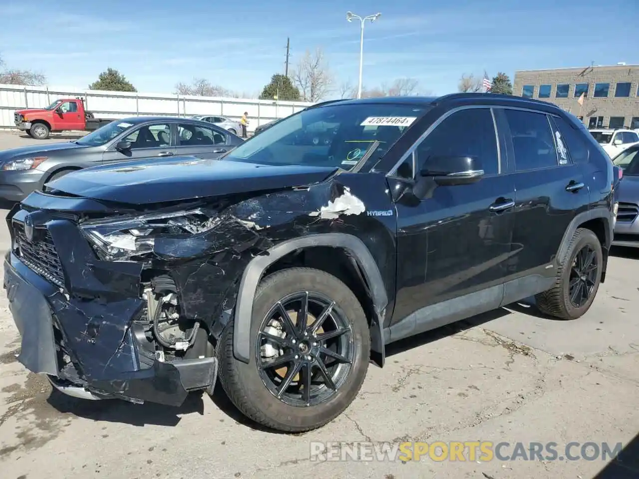 1 Photograph of a damaged car 2T3DWRFV8LW090330 TOYOTA RAV4 2020