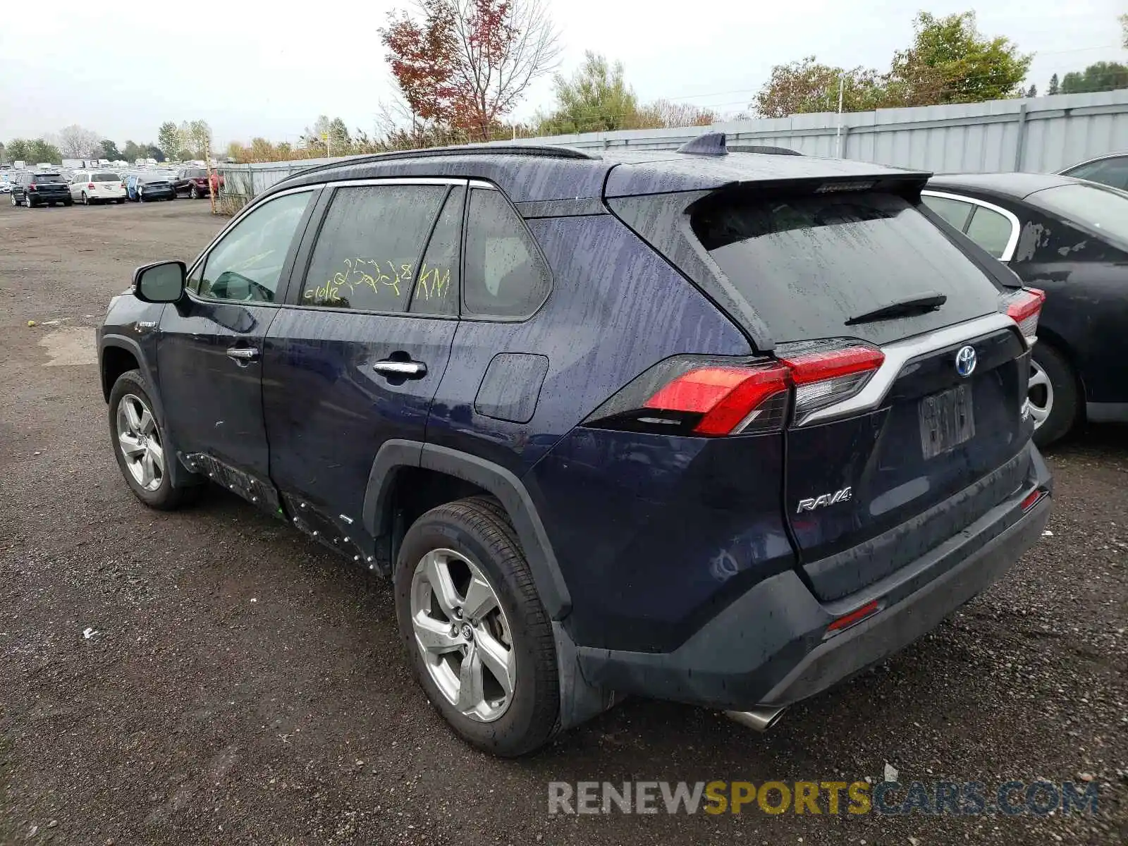 3 Photograph of a damaged car 2T3DWRFV8LW100774 TOYOTA RAV4 2020