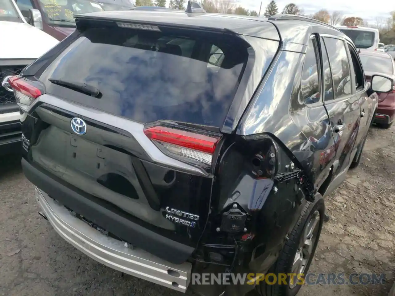 4 Photograph of a damaged car 2T3DWRFV9LW053349 TOYOTA RAV4 2020