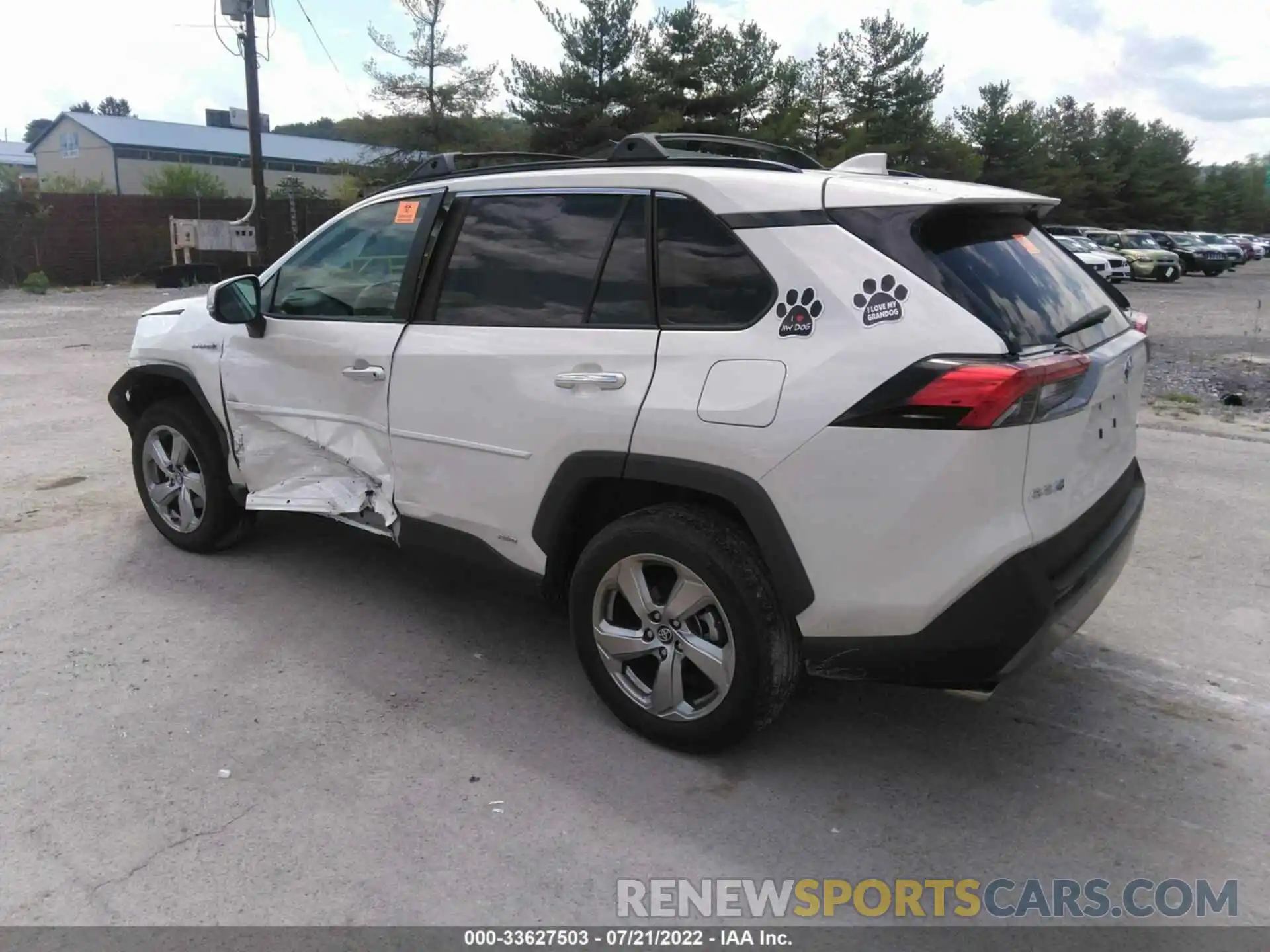 3 Photograph of a damaged car 2T3DWRFV9LW064657 TOYOTA RAV4 2020