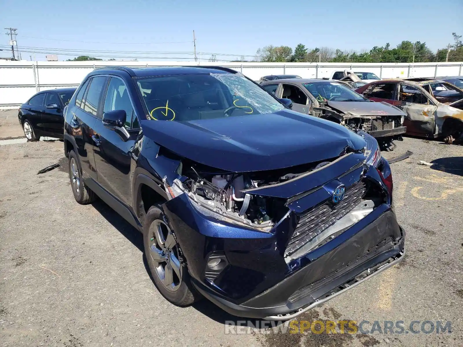 1 Photograph of a damaged car 2T3DWRFVXLW056793 TOYOTA RAV4 2020