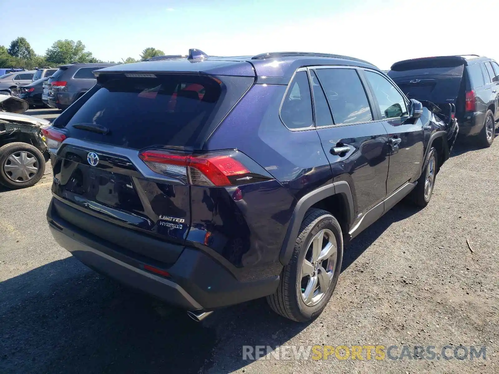 4 Photograph of a damaged car 2T3DWRFVXLW056793 TOYOTA RAV4 2020