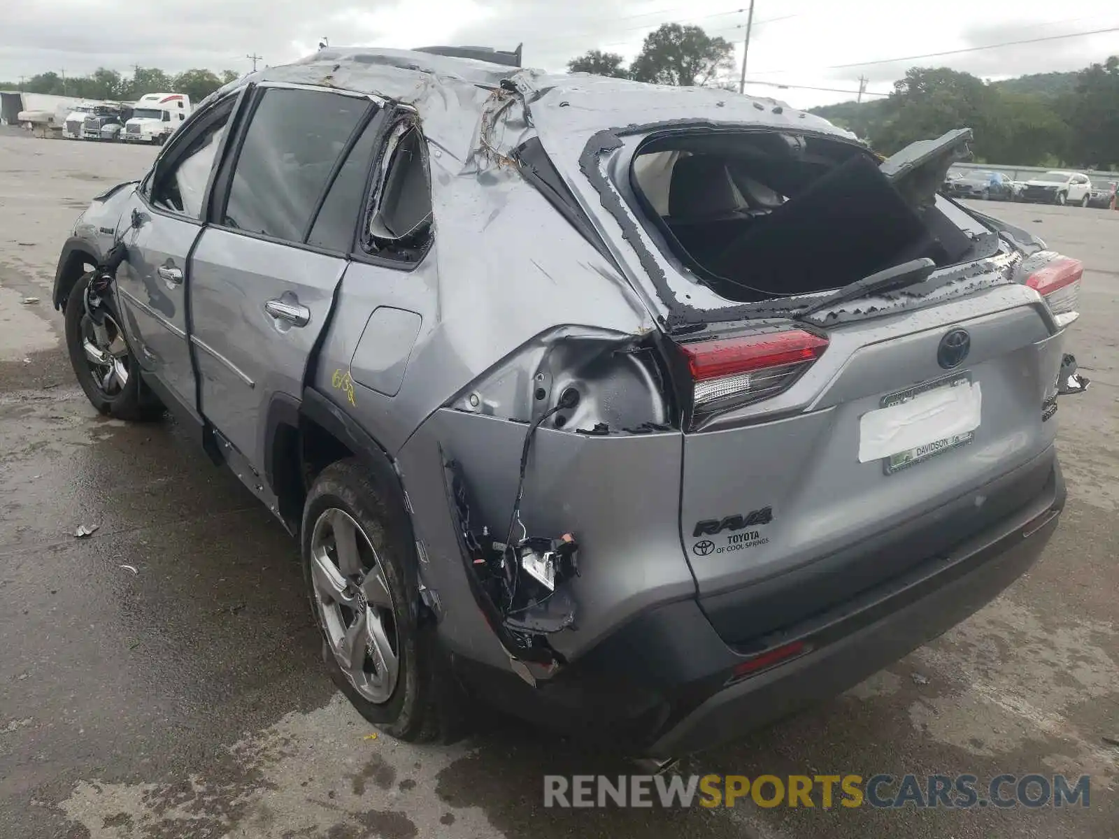 3 Photograph of a damaged car 2T3DWRFVXLW056891 TOYOTA RAV4 2020