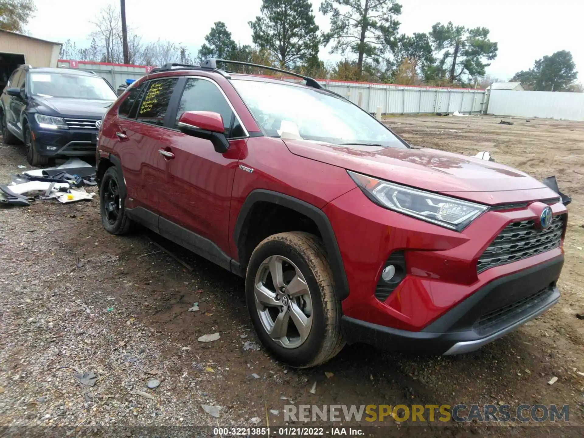 1 Фотография поврежденного автомобиля 2T3DWRFVXLW070466 TOYOTA RAV4 2020