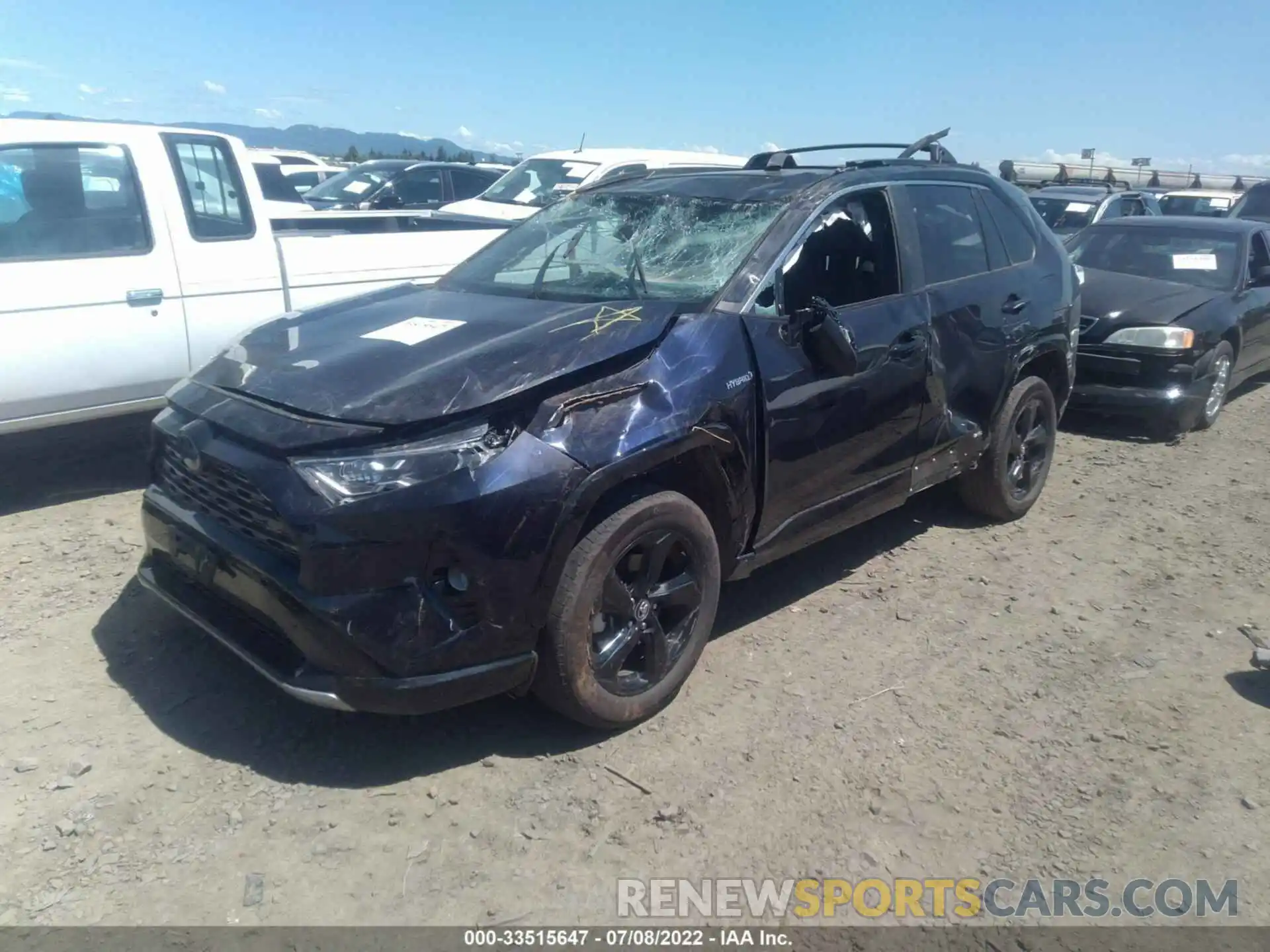 2 Photograph of a damaged car 2T3E6RFV5LW001401 TOYOTA RAV4 2020