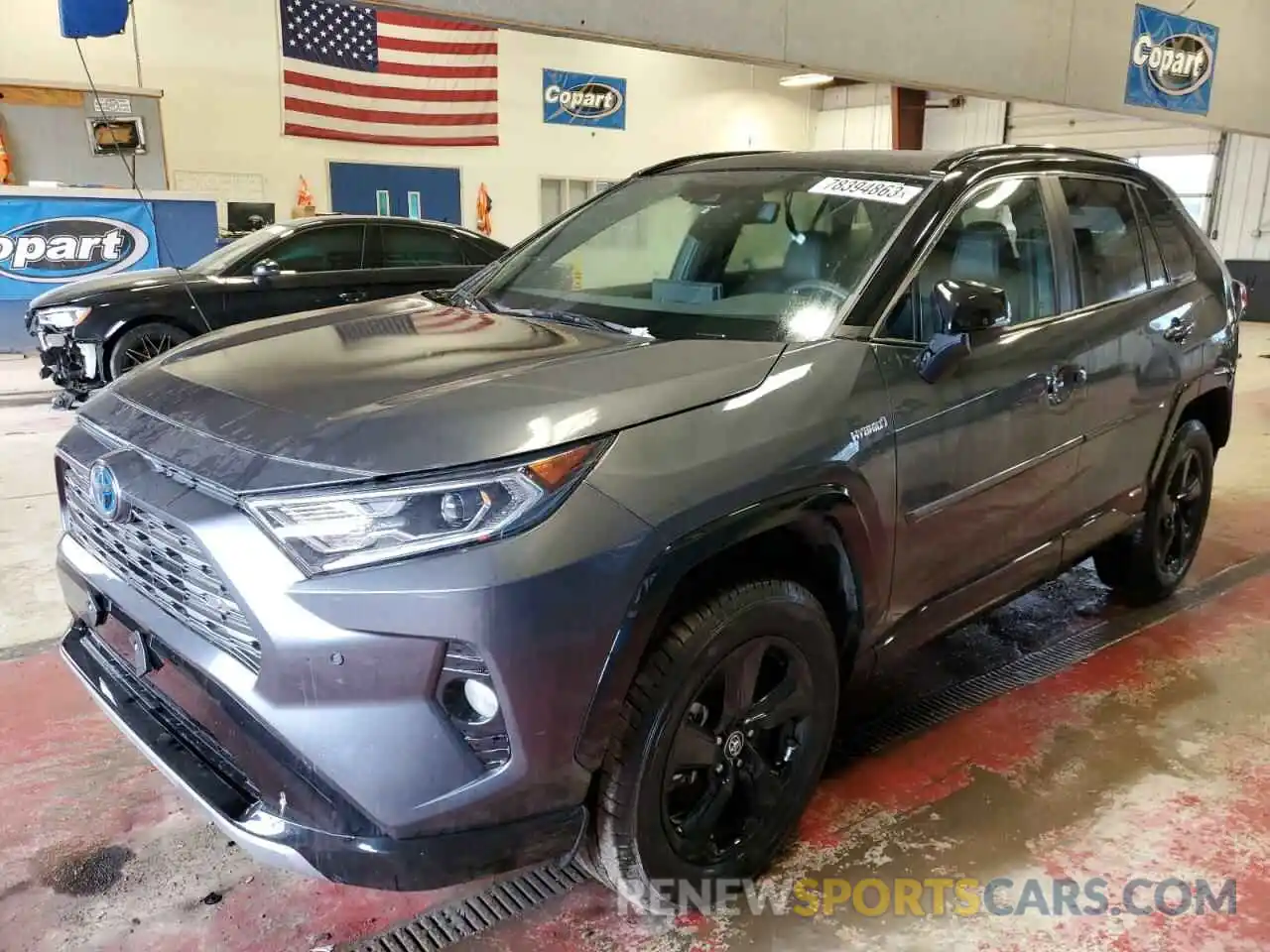 1 Photograph of a damaged car 2T3E6RFV7LW001271 TOYOTA RAV4 2020