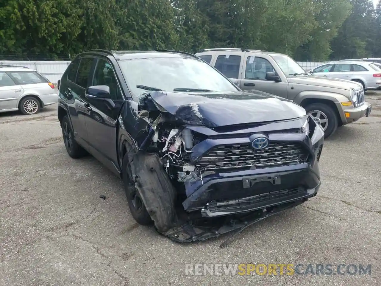 1 Photograph of a damaged car 2T3E6RFV9LW001465 TOYOTA RAV4 2020