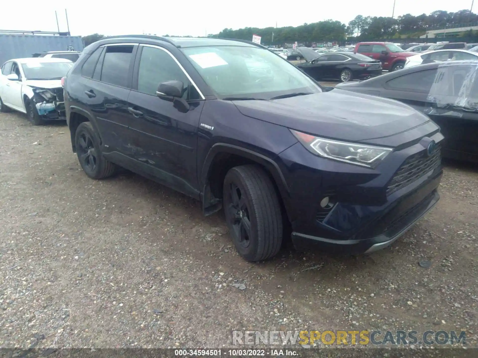 1 Photograph of a damaged car 2T3E6RFVXLW001653 TOYOTA RAV4 2020