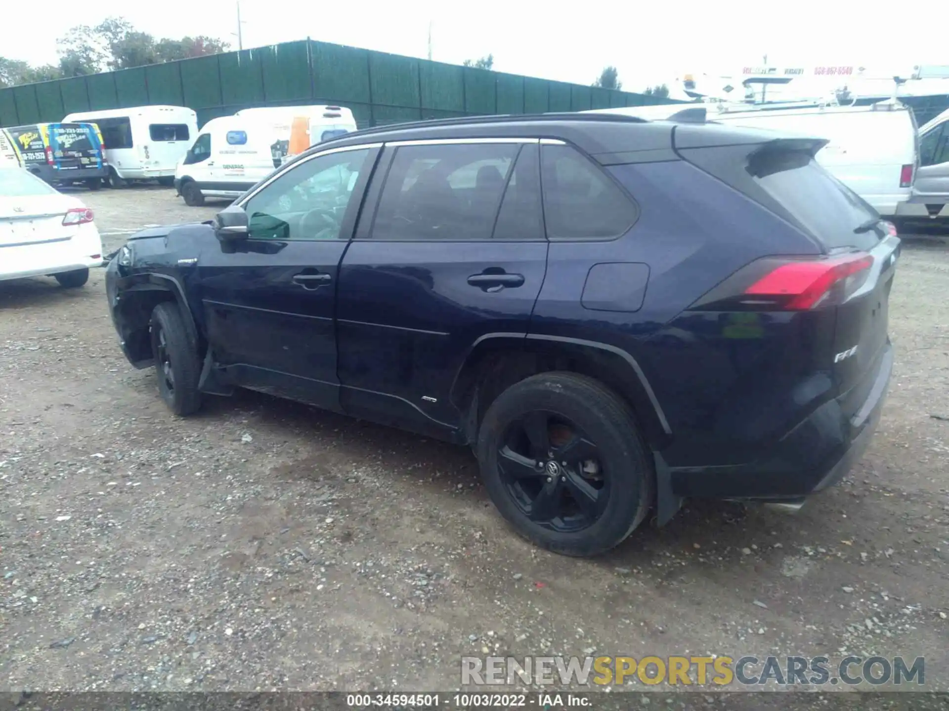 3 Photograph of a damaged car 2T3E6RFVXLW001653 TOYOTA RAV4 2020