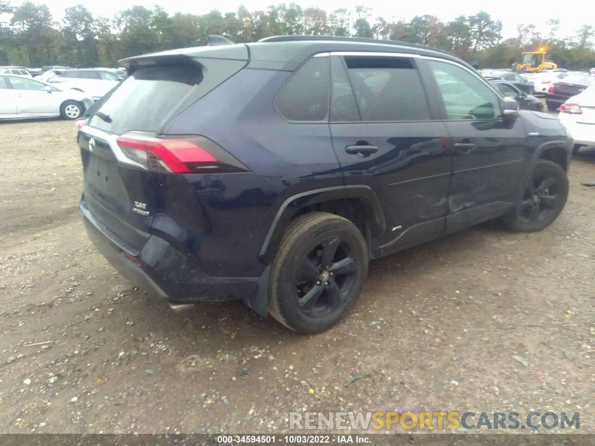 4 Photograph of a damaged car 2T3E6RFVXLW001653 TOYOTA RAV4 2020