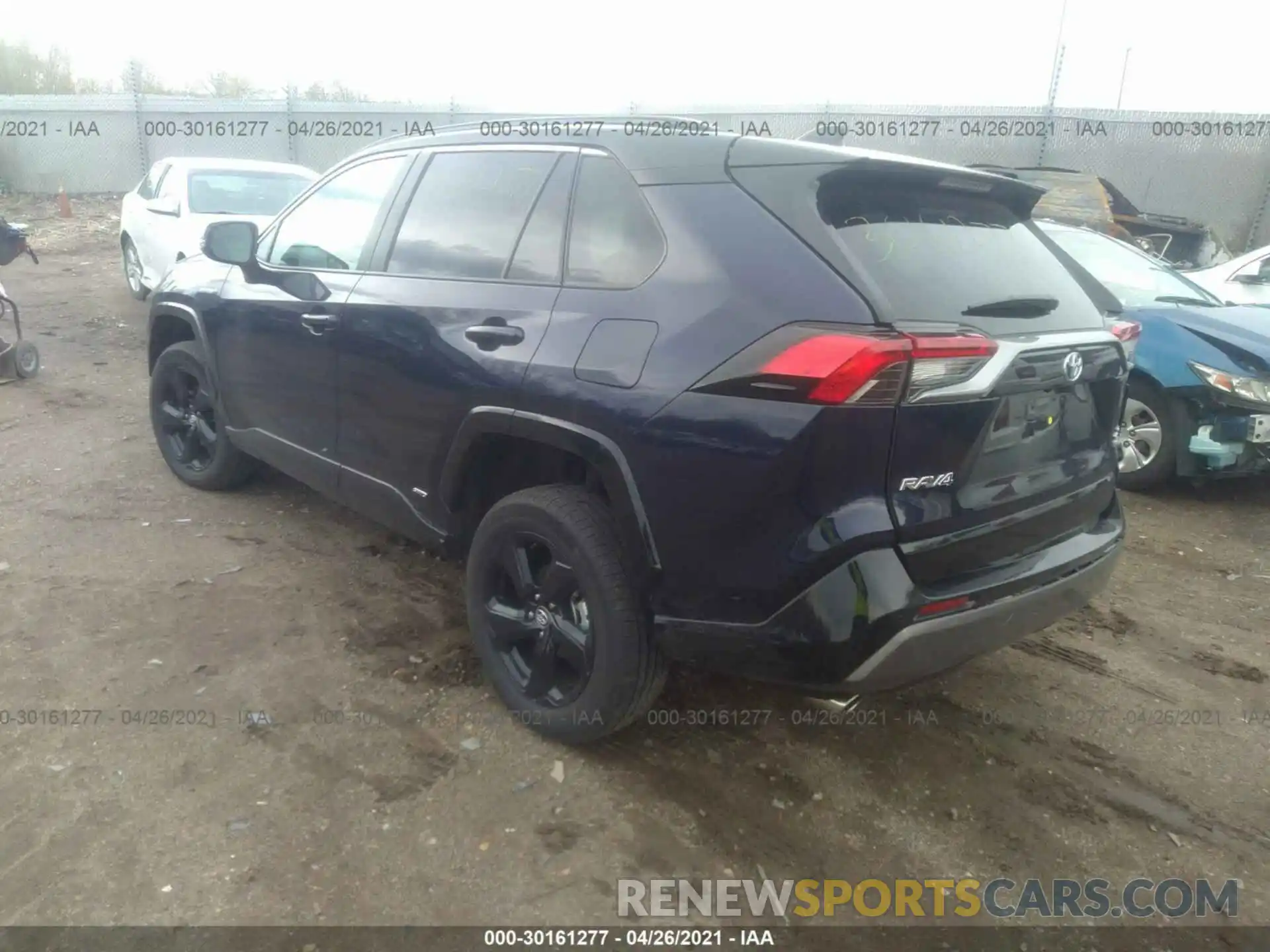 3 Photograph of a damaged car 2T3E6RFVXLW001667 TOYOTA RAV4 2020