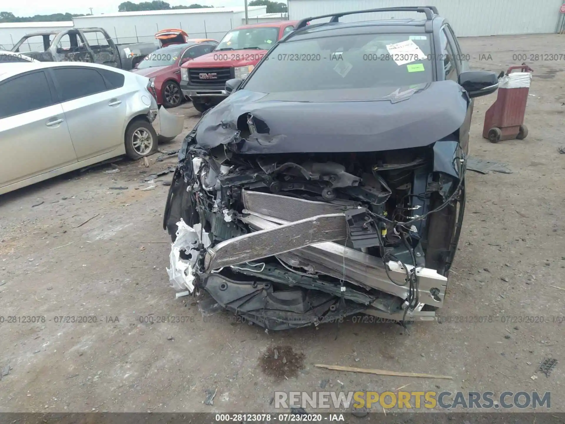 6 Photograph of a damaged car 2T3EWRFV1LW055875 TOYOTA RAV4 2020