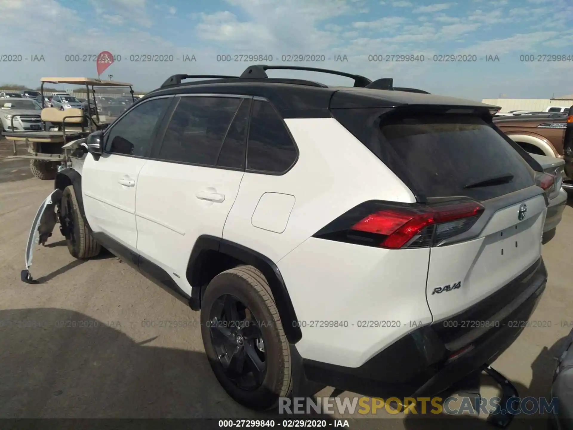 3 Фотография поврежденного автомобиля 2T3EWRFV1LW059411 TOYOTA RAV4 2020