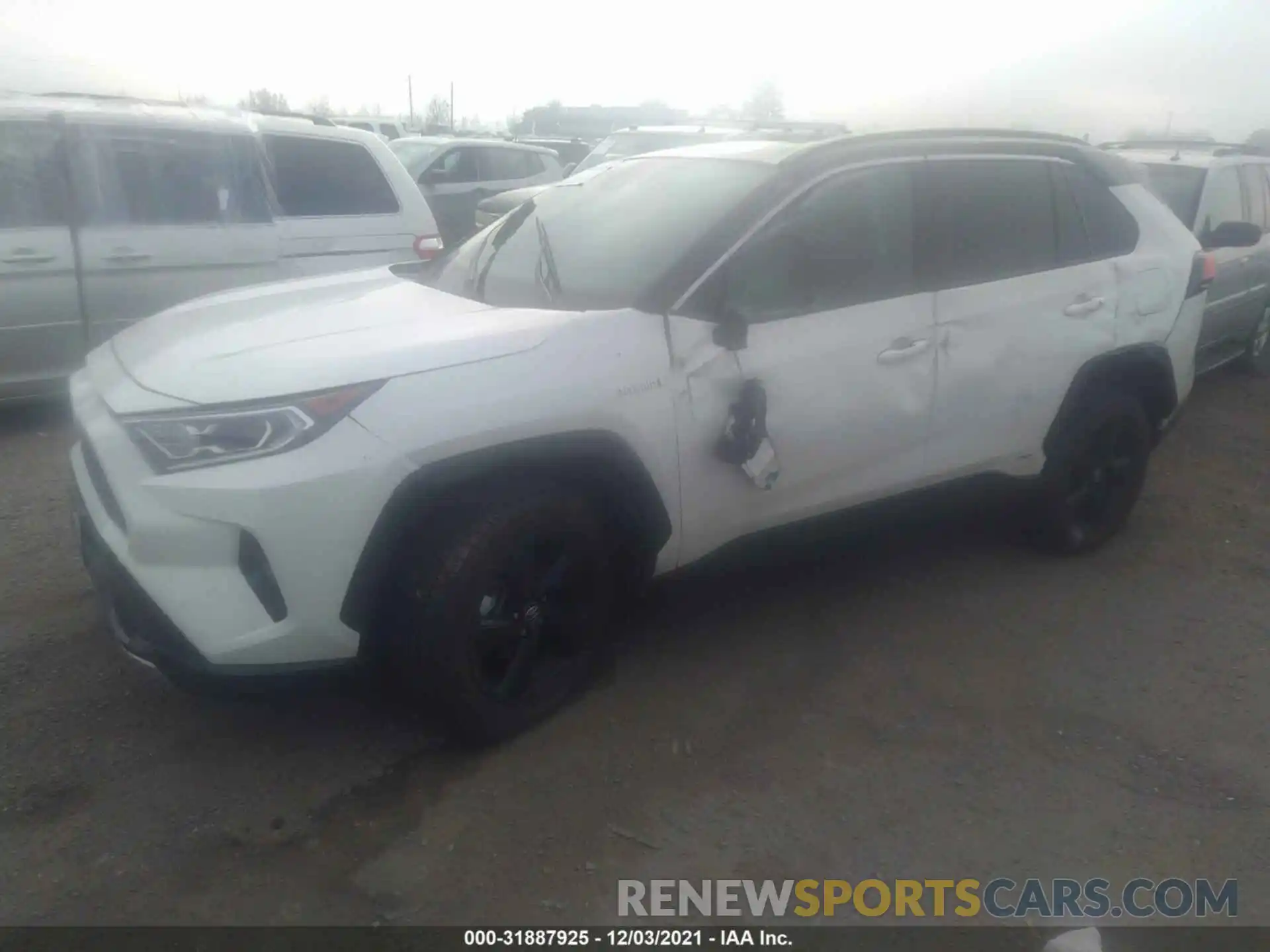 2 Photograph of a damaged car 2T3EWRFV1LW064642 TOYOTA RAV4 2020