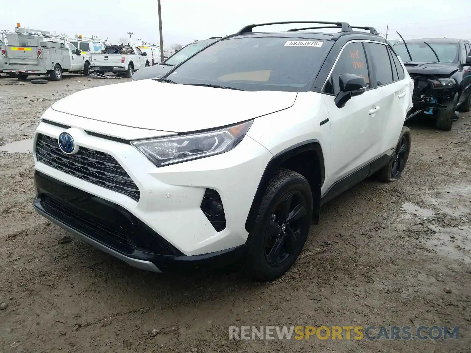 2 Фотография поврежденного автомобиля 2T3EWRFV1LW074216 TOYOTA RAV4 2020