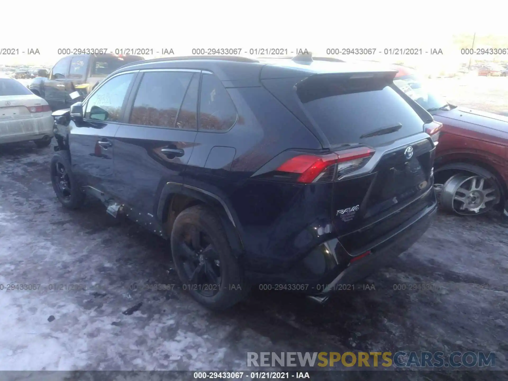 3 Фотография поврежденного автомобиля 2T3EWRFV1LW080386 TOYOTA RAV4 2020