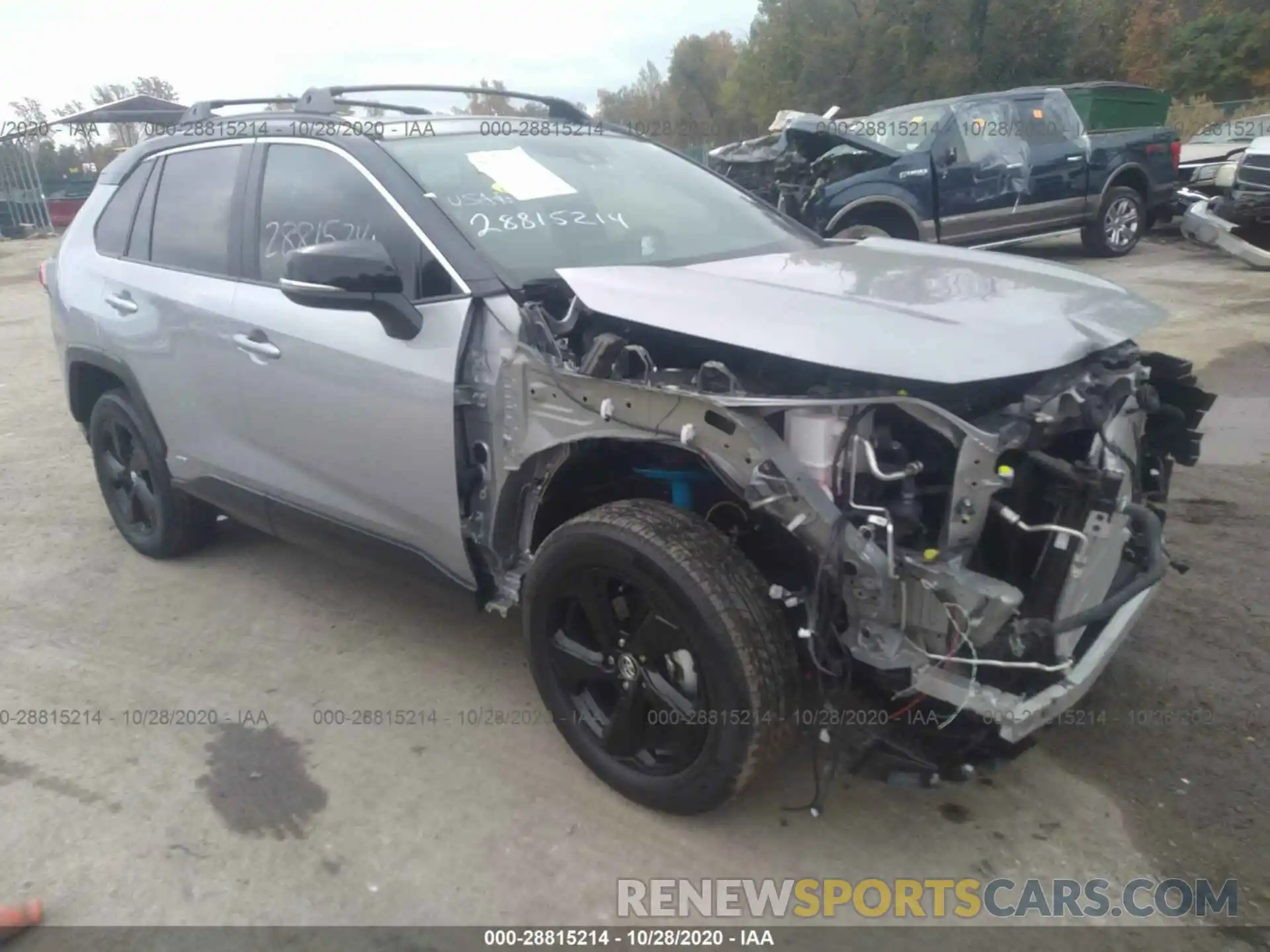 1 Photograph of a damaged car 2T3EWRFV2LW070949 TOYOTA RAV4 2020