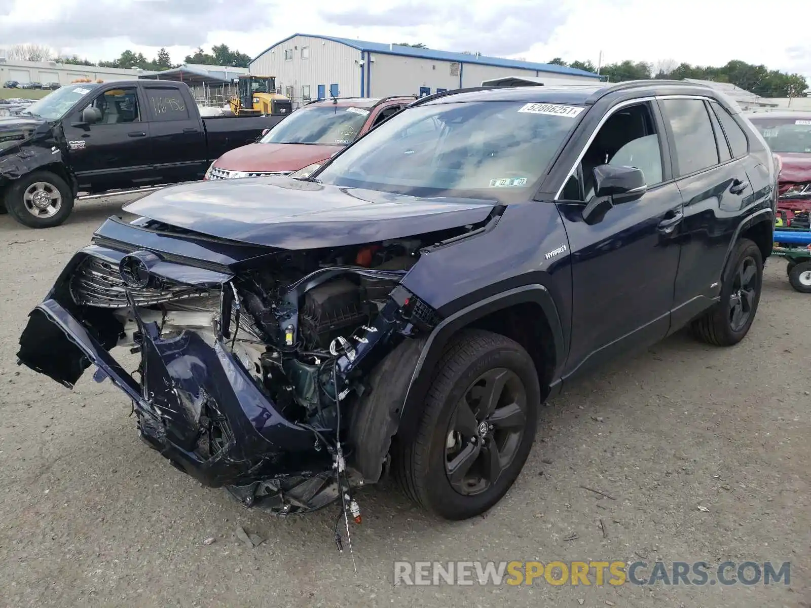 2 Photograph of a damaged car 2T3EWRFV2LW084737 TOYOTA RAV4 2020