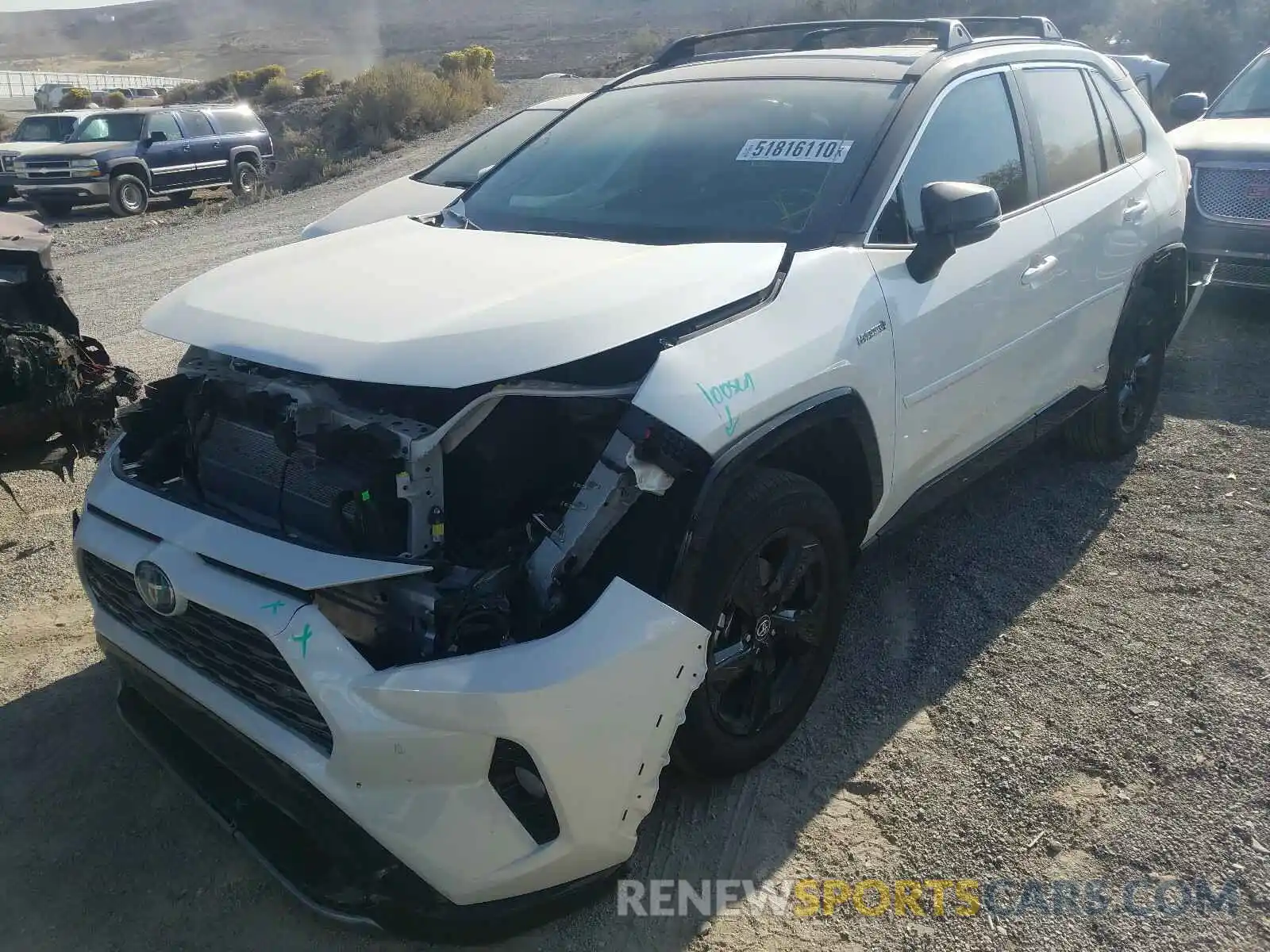 2 Photograph of a damaged car 2T3EWRFV3LW048801 TOYOTA RAV4 2020