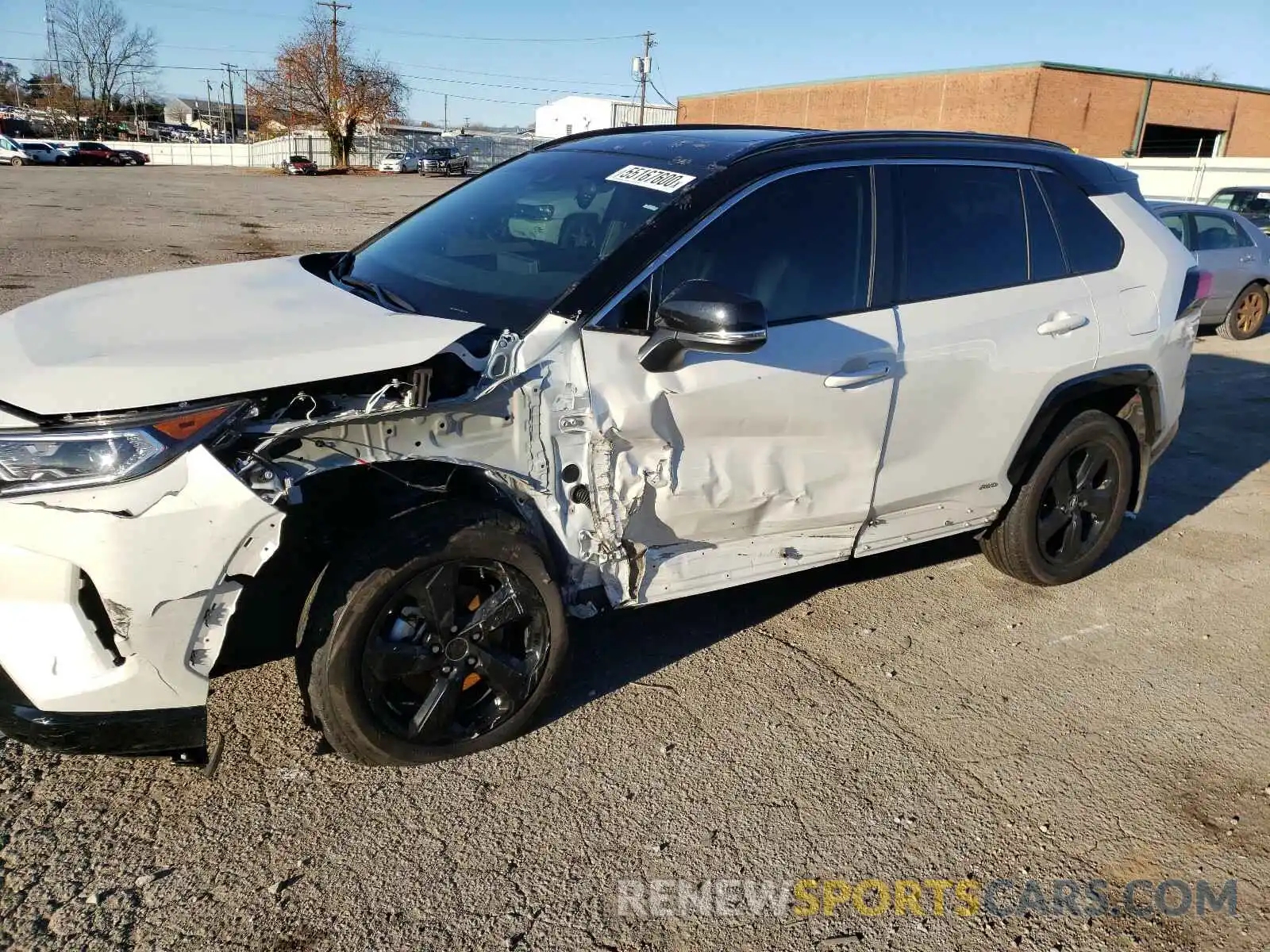 9 Photograph of a damaged car 2T3EWRFV3LW054971 TOYOTA RAV4 2020