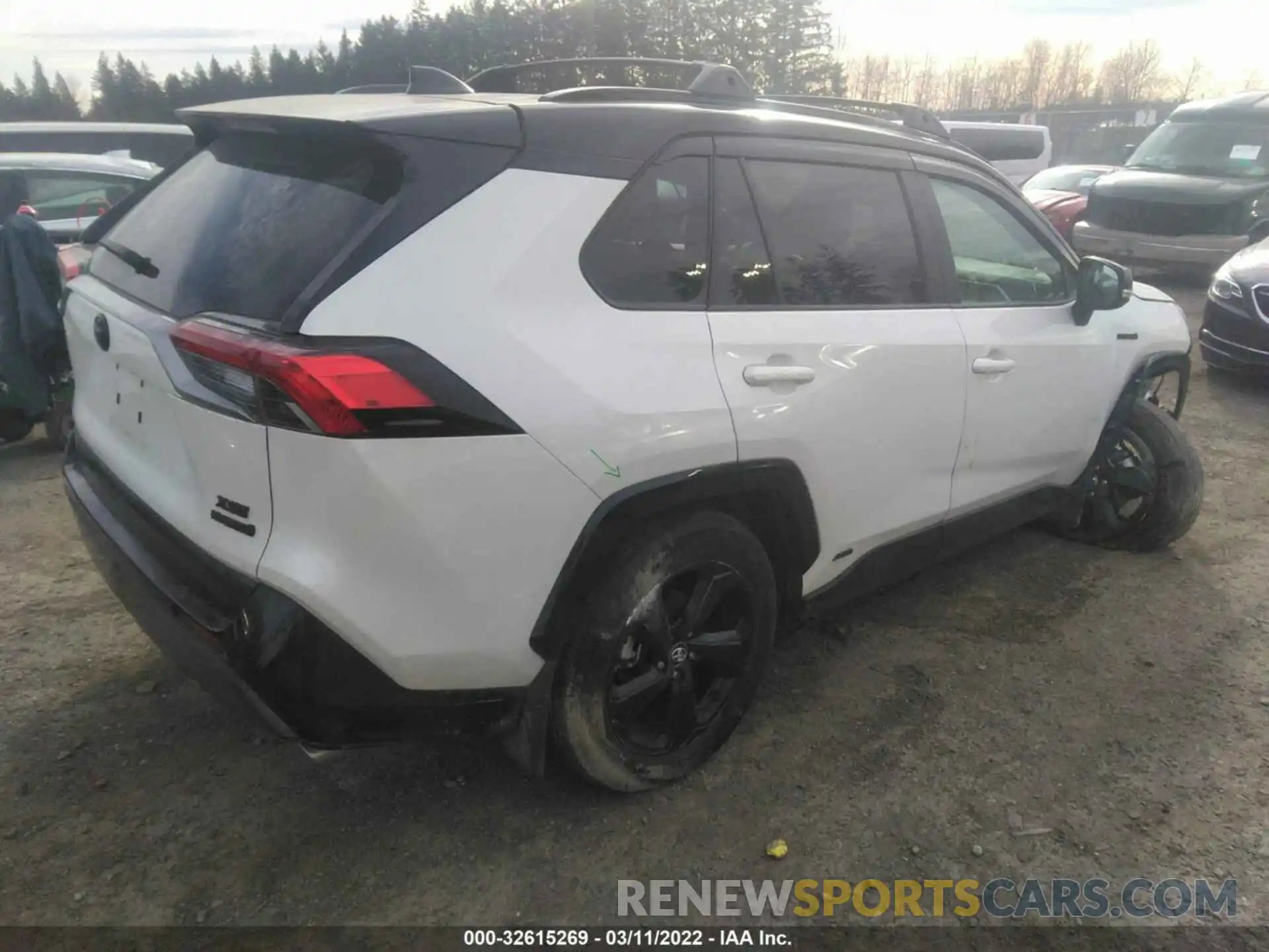 4 Фотография поврежденного автомобиля 2T3EWRFV5LW048041 TOYOTA RAV4 2020